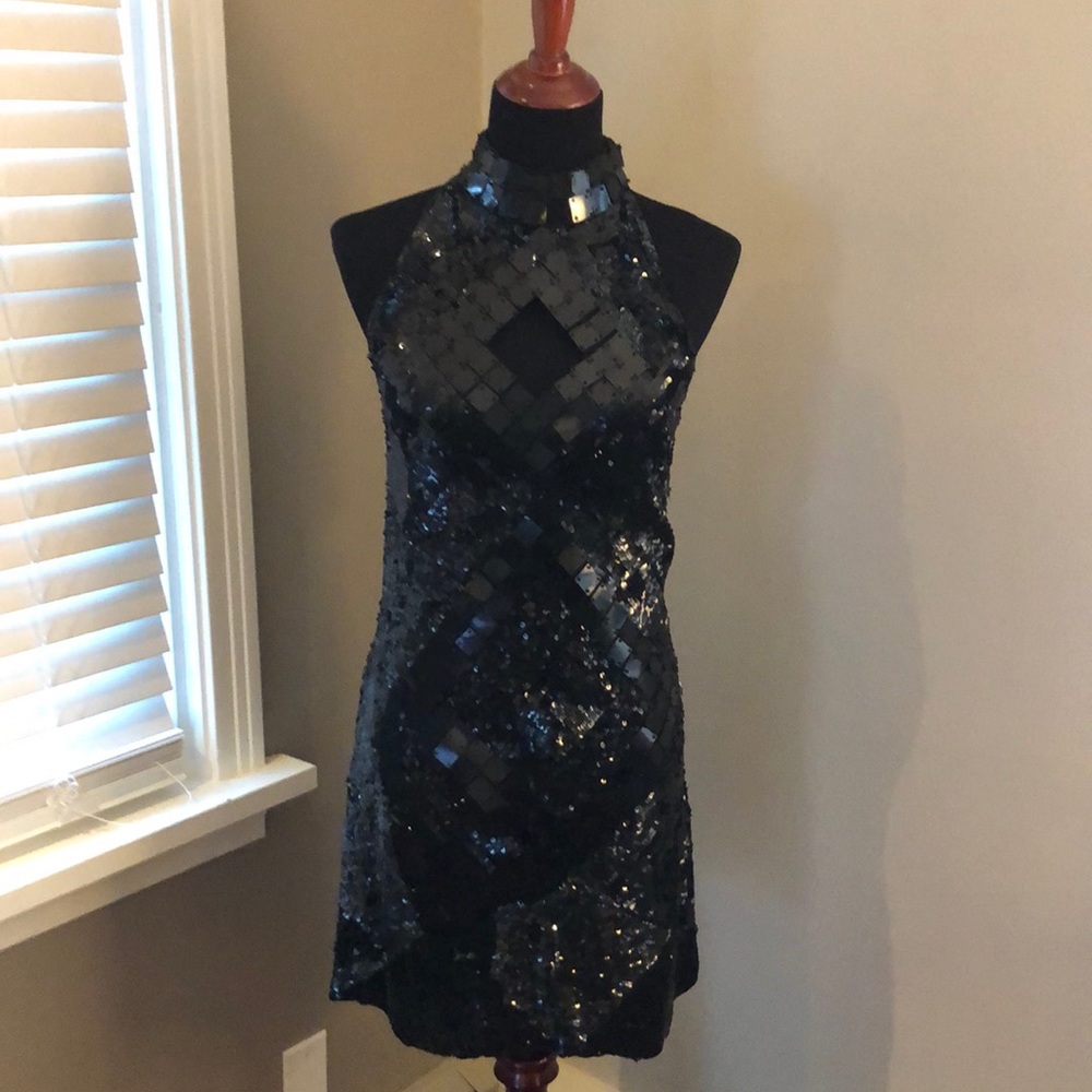 Black sequins Arden B dress 👗